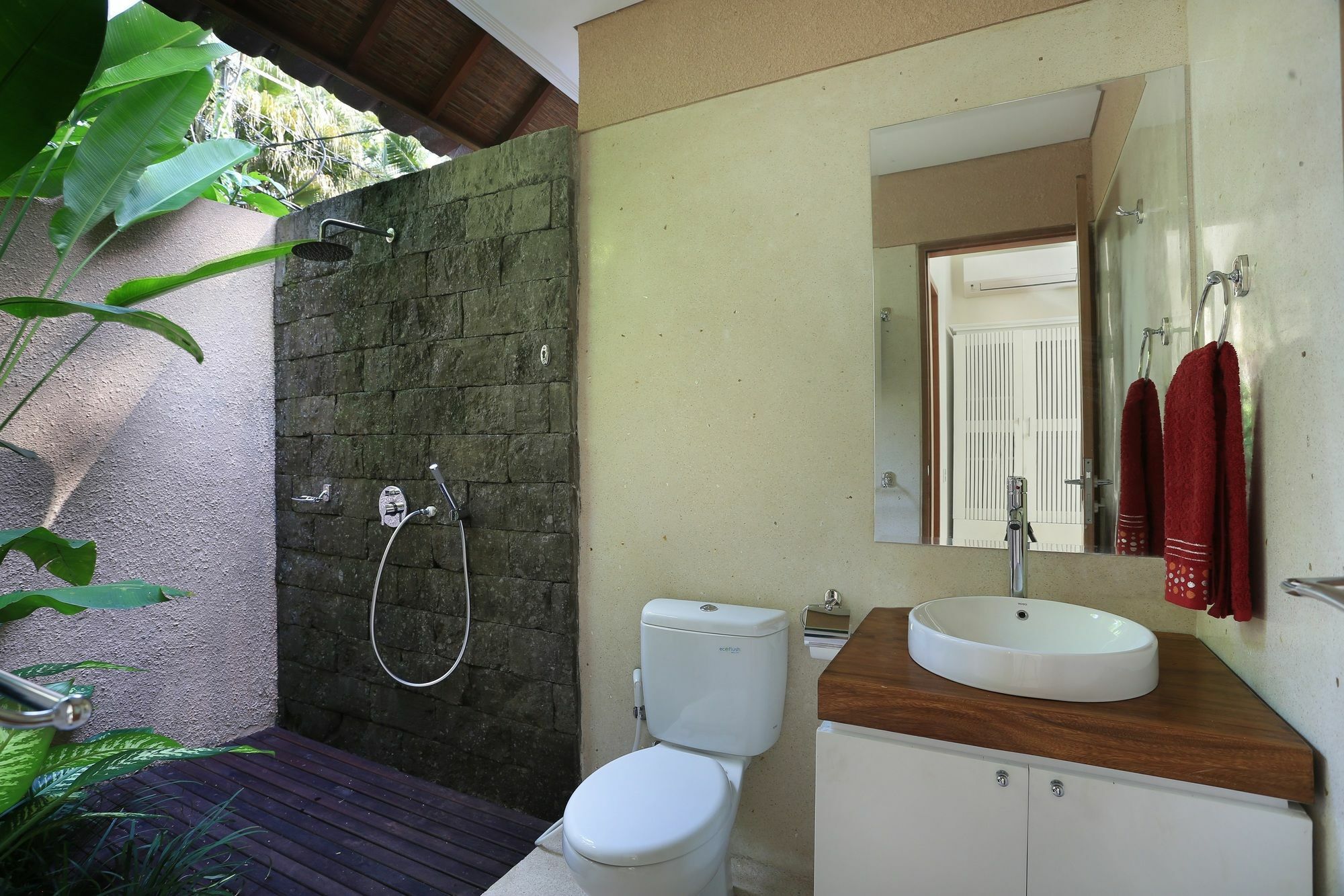 Gekkos Ubud Luaran gambar